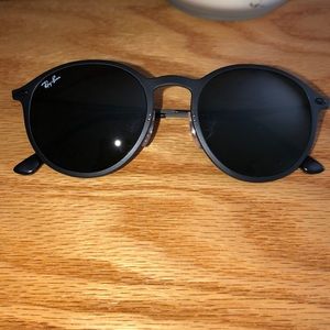 Black rayband sunglasses